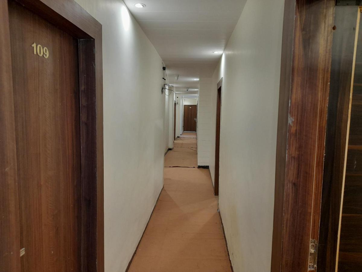 U2 Hotel Wizard Palace Αουρανγκαμπάντ Εξωτερικό φωτογραφία