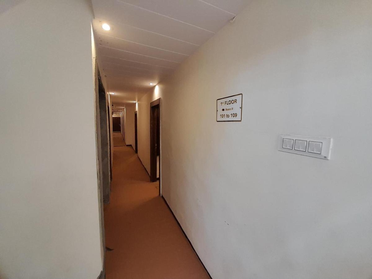 U2 Hotel Wizard Palace Αουρανγκαμπάντ Εξωτερικό φωτογραφία