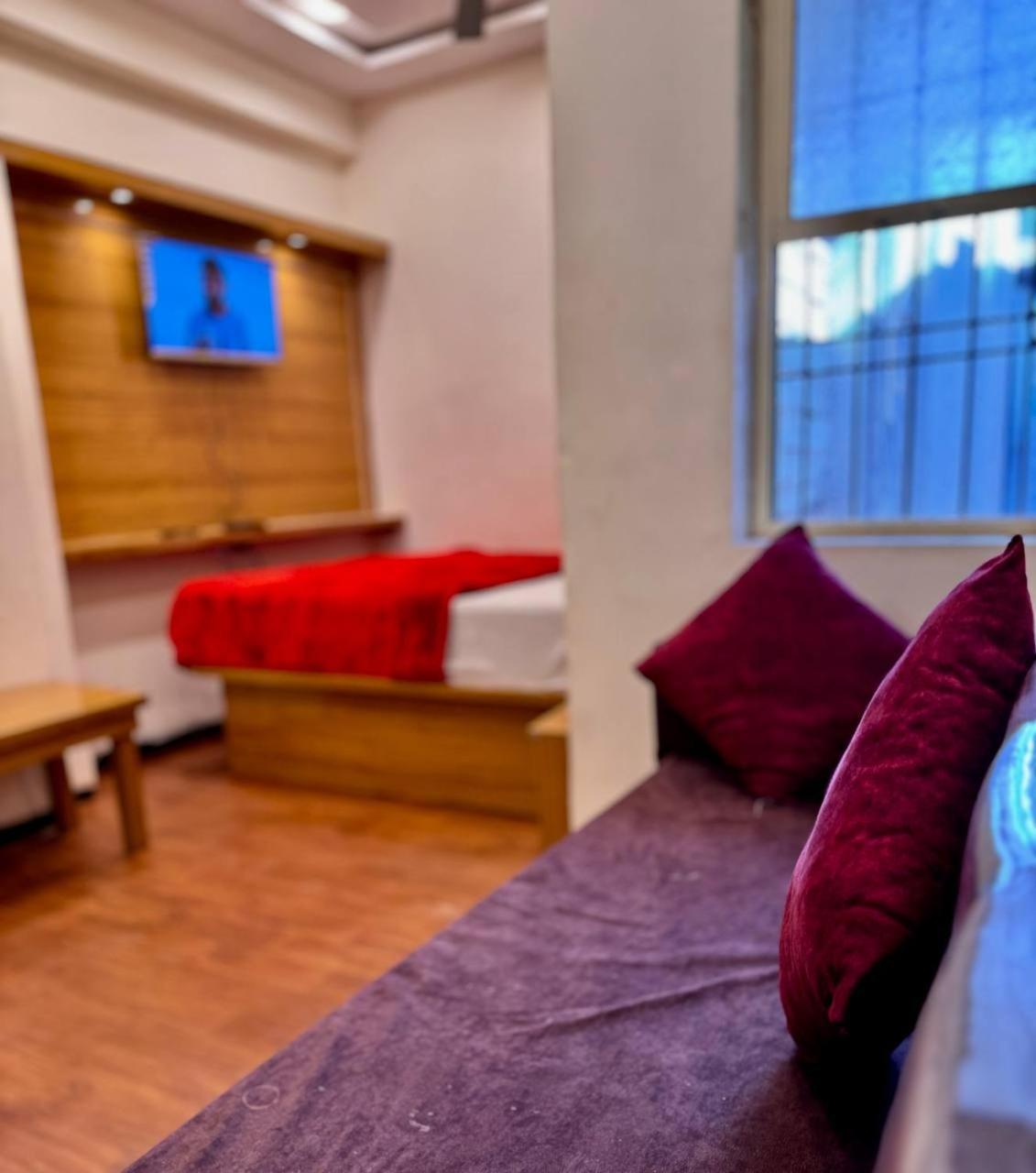 U2 Hotel Wizard Palace Αουρανγκαμπάντ Εξωτερικό φωτογραφία